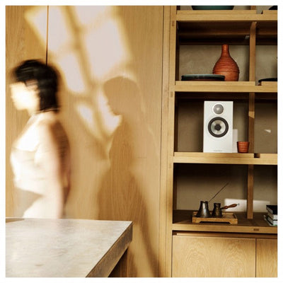 Bowers & Wilkins 607 S3 Bookshelf Speakers Pair White